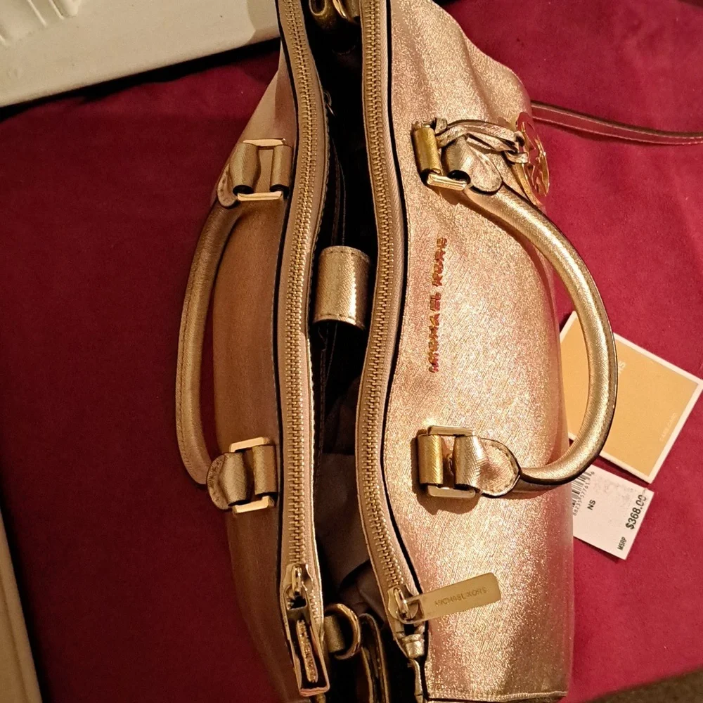 SOLD NEW Michael Kors Sutton Pale Gold Leather Satchel/CBwithTags - Picture 8 of 14